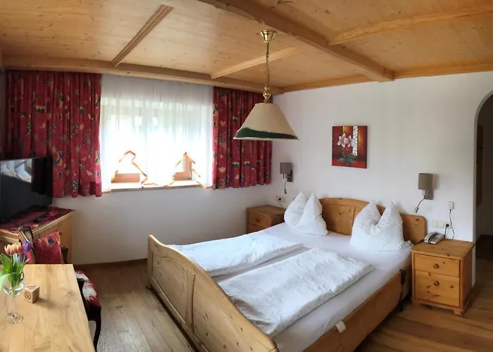 Otto Steiner & Wilder Kaiser Gasthof 3*